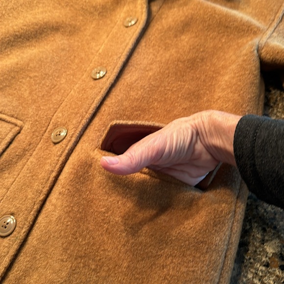 GAP KIDS size M, caramel colored, boucle jacket - Picture 9 of 10